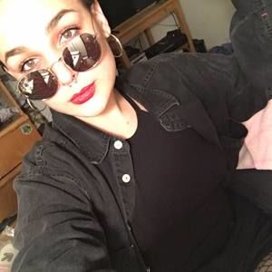 Meet your Posher, Madison